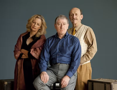 Sally Wingert, Joe Dowling and Raye Birk Photo
